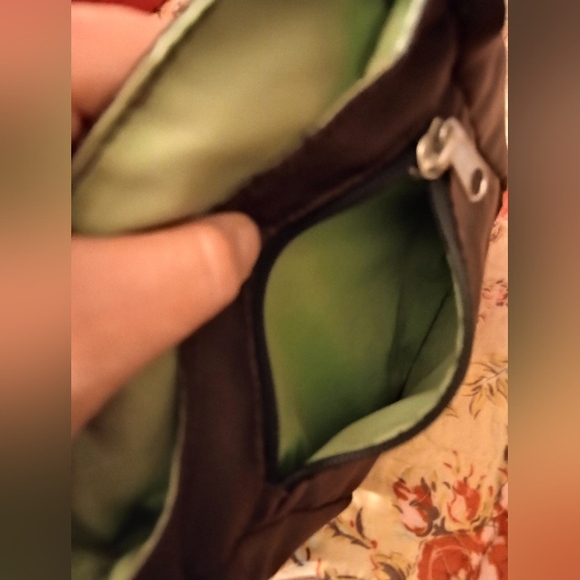 Columbia Sportswear Crossbody/Messenger Travel Bag Women's - Picture 13 of 13